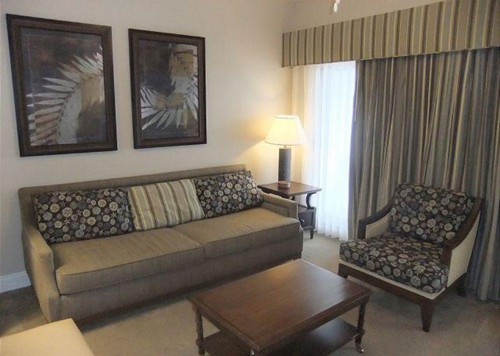 Carillon Beach Resort Inn Розмари Бийч Екстериор снимка